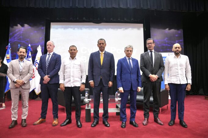 Indotel convierte a República Dominicana en sede regional del debate sobre ciberseguridad y gobernanza digital