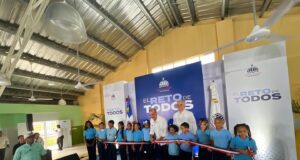 Presidente Abinader inaugura Centro Educativo en Cerros de Sabana Perdida para fortalecer la educación en SDN